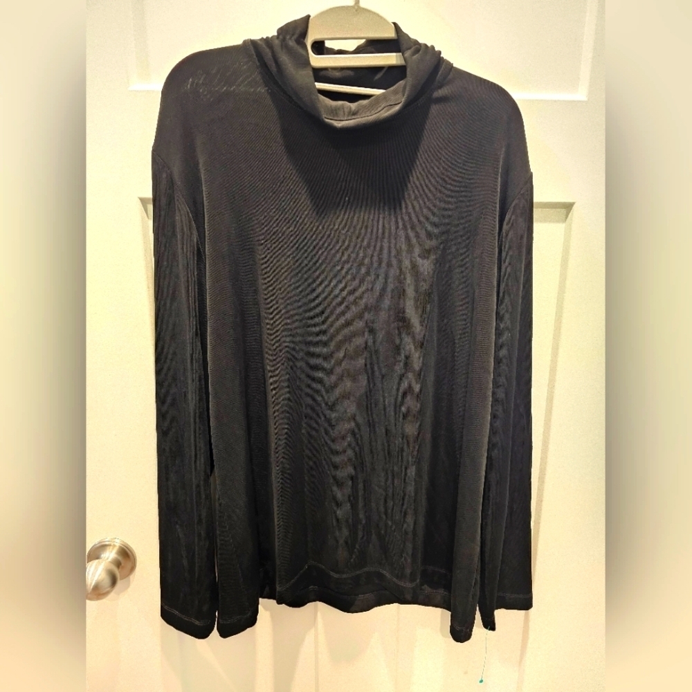 Chico’s Travelers Black Cowl Neck Long Sleeve Top Size 2 (L) Wrinkle-Resistant